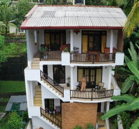 Sleepy Head Guesthouse Unawatuna Εξωτερικό φωτογραφία
